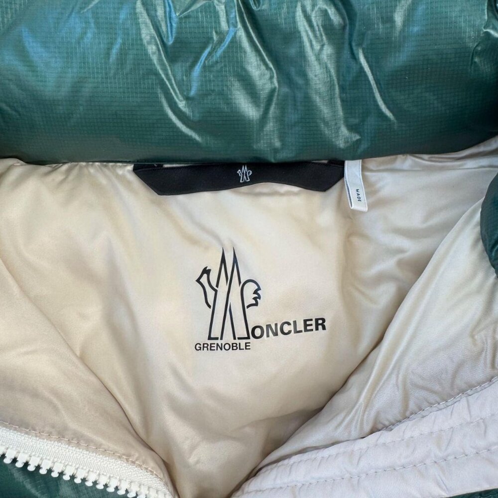 Moncler Colorblock Cropped - Picture 3 of 8